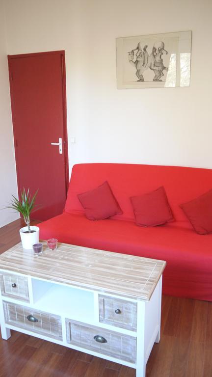Appartements Des Teinturiers Αβινιόν Δωμάτιο φωτογραφία