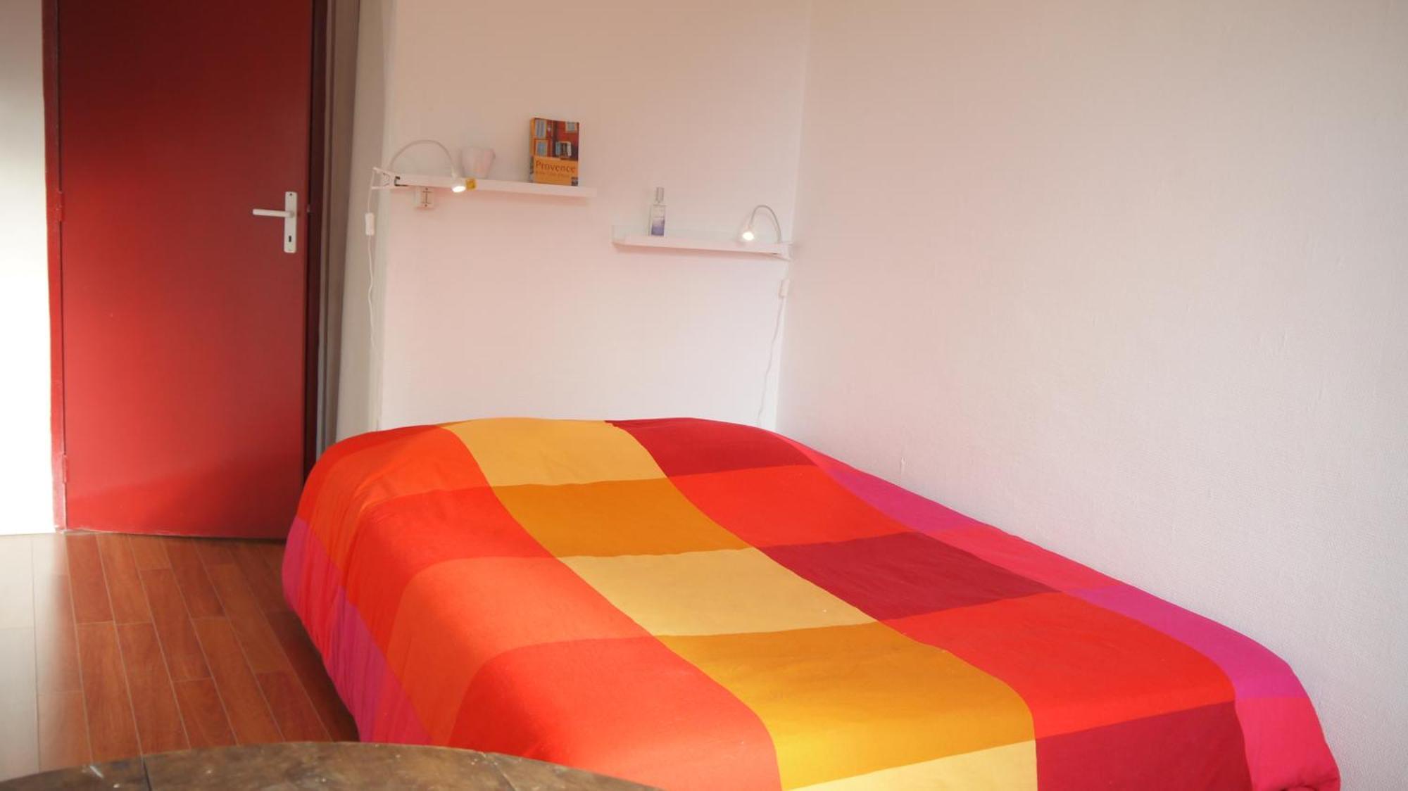 Appartements Des Teinturiers Αβινιόν Δωμάτιο φωτογραφία